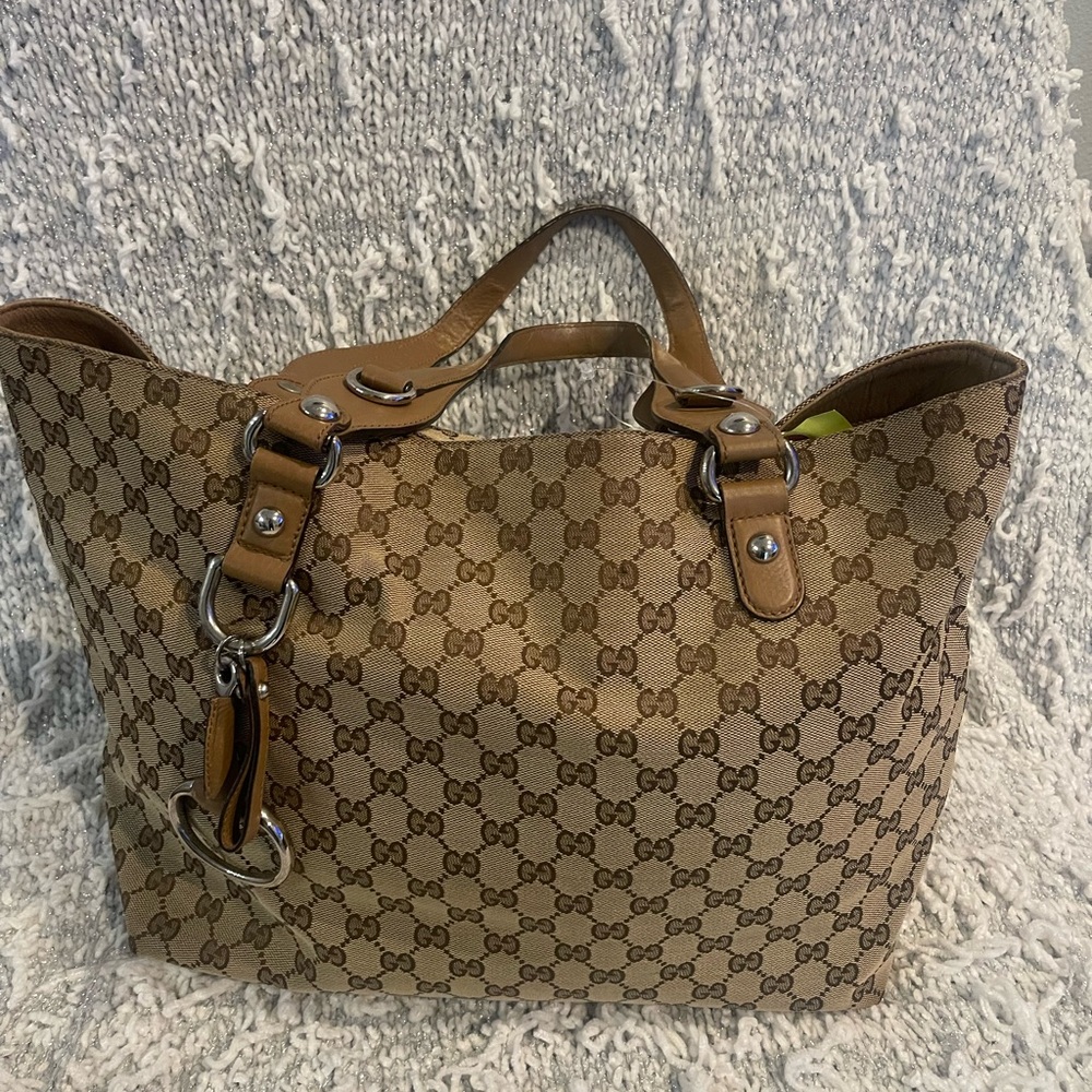 Gucci tote bag leather handles brown